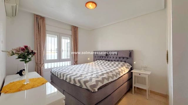 Apartamento de 2 habitaciones en Villamartin, Orihuela en venta con piscina - 209.900 € (Ref: 10062646)