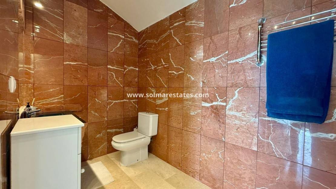3 camera da letto Appartamento in vendita in Villamartin con piscina - 389.000 € (Rif: 10062760)