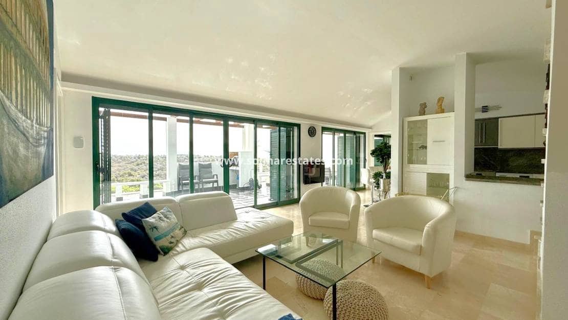 3 camera da letto Appartamento in vendita in Villamartin con piscina - 389.000 € (Rif: 10062760)