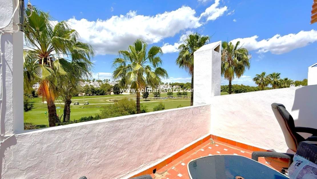 3 sypialnia Dom na sprzedaż w Villamartin z basenem - 265 000 € (Ref: 10062763)