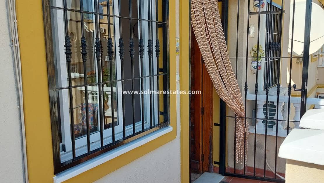 2 Zimmer Apartment zu verkaufen in Playa Flamenca mit Pool - 169.950 € (Ref: 10065568)