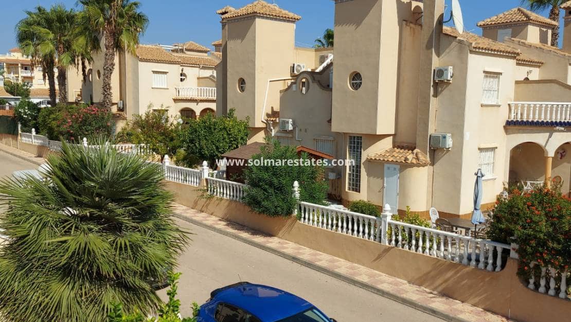 2 Zimmer Apartment zu verkaufen in Playa Flamenca mit Pool - 169.950 € (Ref: 10065568)