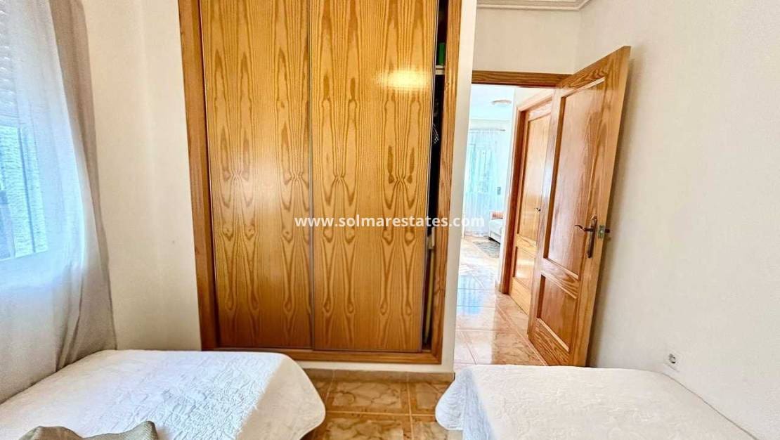2 sypialnia Apartament na sprzedaż w Cabo Roig z basenem - 175 000 € (Ref: 10065569)