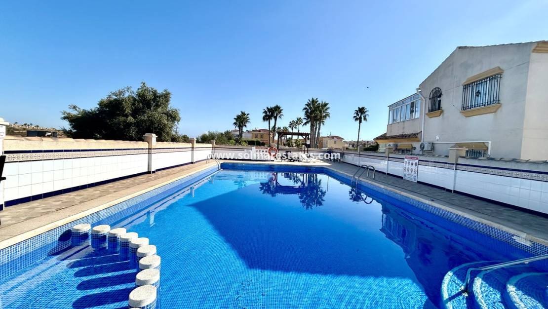 2 sypialnia Apartament na sprzedaż w Cabo Roig z basenem - 175 000 € (Ref: 10065569)