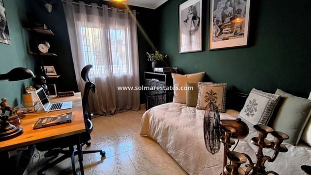 Apartamento de 2 habitaciones en San Bartolomé, Orihuela en venta - 95.000 € (Ref: 10065587)