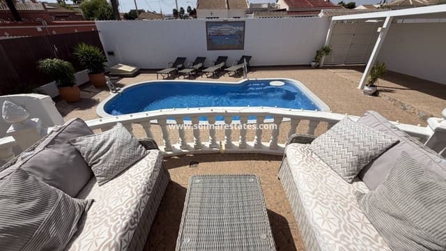 3 sovrum Semi-fristående Villa till salu i San Luis, Torrevieja med pool - 399 900 € (Ref: 10070132)