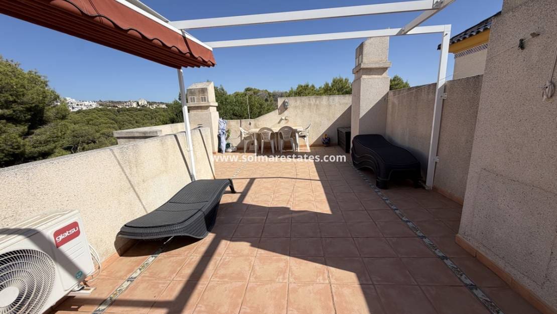 2 soverom Leilighet til salgs i Villamartin med svømmebasseng - € 199 000 (Ref: 10070133)