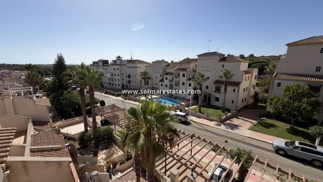 2 soverom Leilighet til salgs i Villamartin med svømmebasseng - € 199 000 (Ref: 10070133)