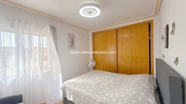 2 sovrum Lägenhet till salu i Cabo Roig, Orihuela med pool - 179 950 € (Ref: 10070134)