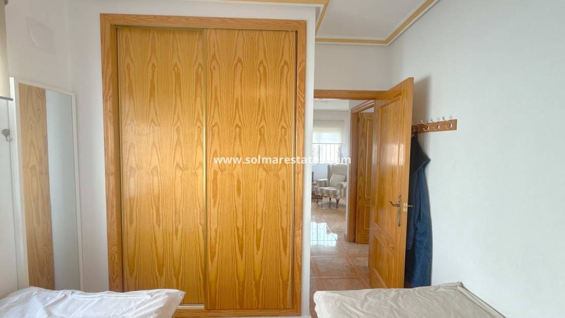 2 sovrum Lägenhet till salu i Cabo Roig med pool - 179 950 € (Ref: 10070134)