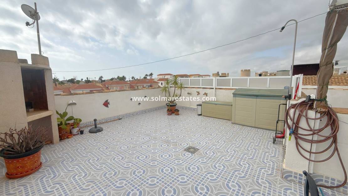 2 sovrum Lägenhet till salu i Cabo Roig med pool - 179 950 € (Ref: 10070134)