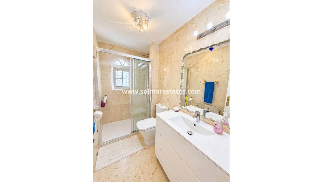 2 camera da letto Appartamento in vendita in Villamartin con piscina - 209.000 € (Rif: 10070135)