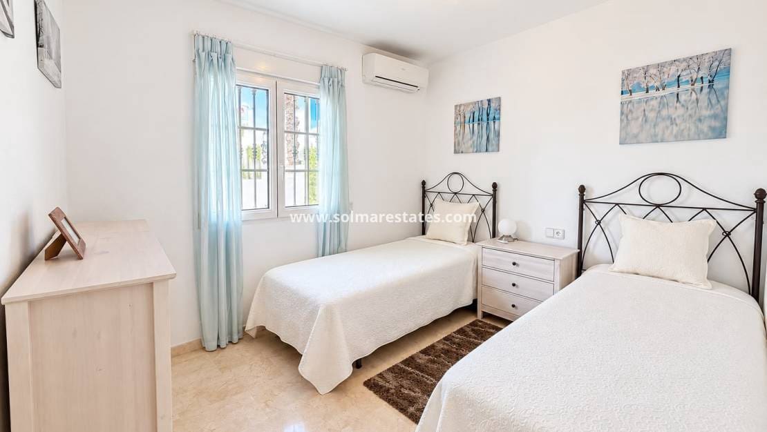2 camera da letto Appartamento in vendita in Villamartin con piscina - 209.000 € (Rif: 10070135)