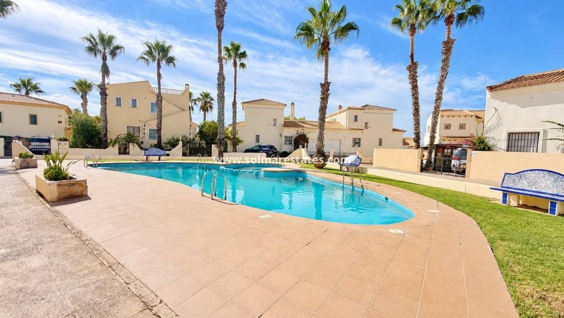 2 camera da letto Appartamento in vendita in Villamartin con piscina - 209.000 € (Rif: 10070135)