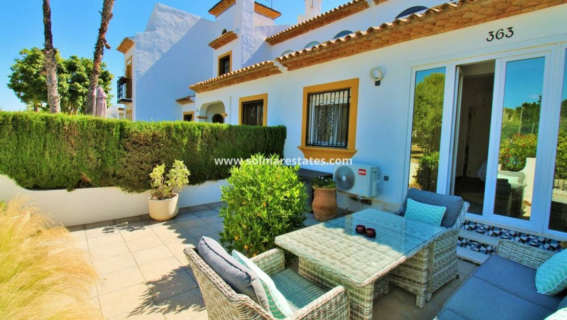 3 sypialnia Bungalow na sprzedaż w Villamartin z basenem - 275 000 € (Ref: 10070136)