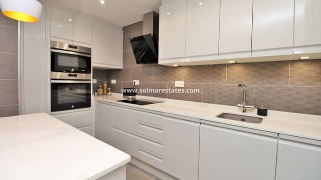 3 sypialnia Bungalow na sprzedaż w Villamartin, Orihuela z basenem - 275 000 € (Ref: 10070136)