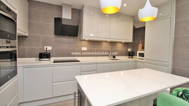 3 sypialnia Bungalow na sprzedaż w Villamartin, Orihuela z basenem - 275 000 € (Ref: 10070136)