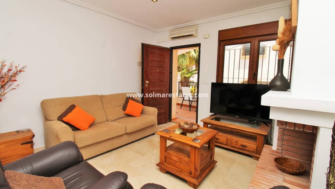2 sovrum Lägenhet till salu i Villamartin med pool - 189 950 € (Ref: 10070137)