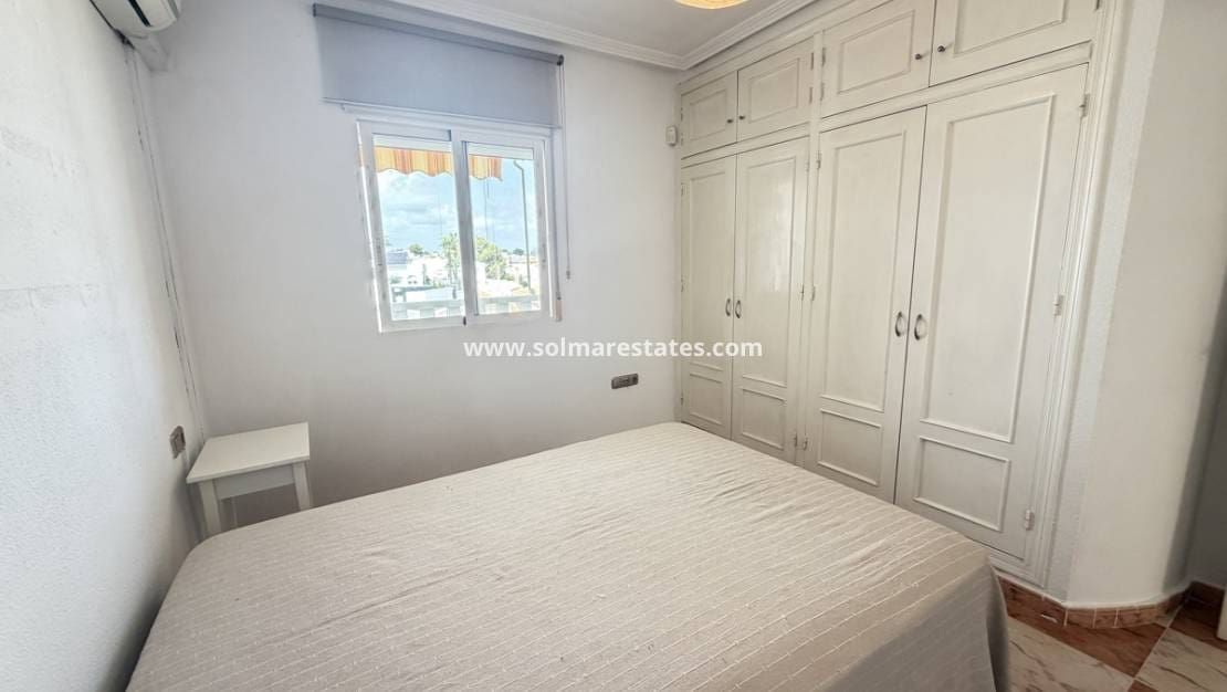 2 camera da letto Appartamento in vendita in Villamartin con piscina - 139.995 € (Rif: 10070138)