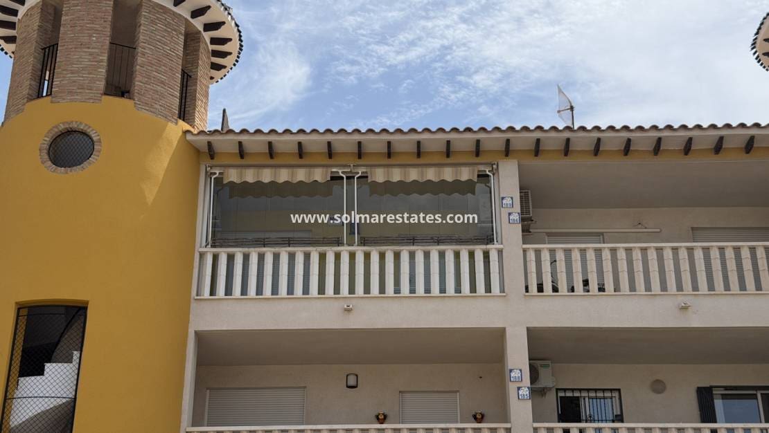 2 camera da letto Appartamento in vendita in Villamartin con piscina - 139.995 € (Rif: 10070138)