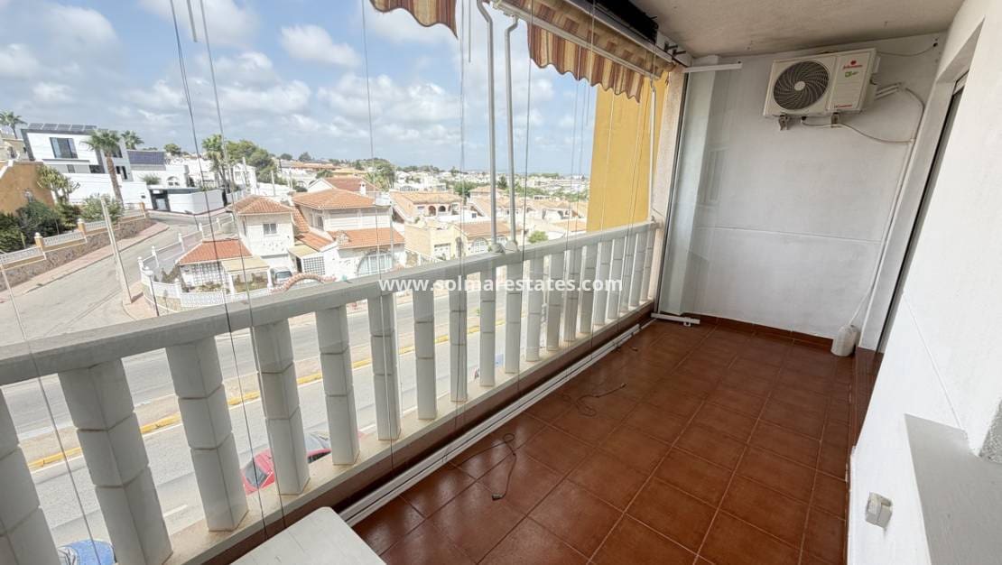 2 camera da letto Appartamento in vendita in Villamartin con piscina - 139.995 € (Rif: 10070138)