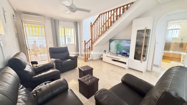 3 slaapkamer Halfvrijstaande villa te koop in Villamartin, Orihuela met zwembad - € 225.000 (Ref: 10070140)