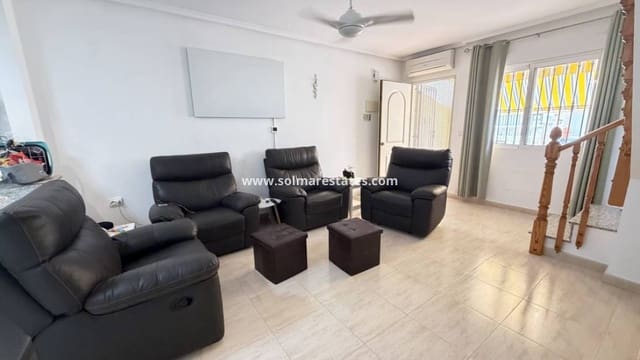 3 slaapkamer Halfvrijstaande villa te koop in Villamartin, Orihuela met zwembad - € 225.000 (Ref: 10070140)