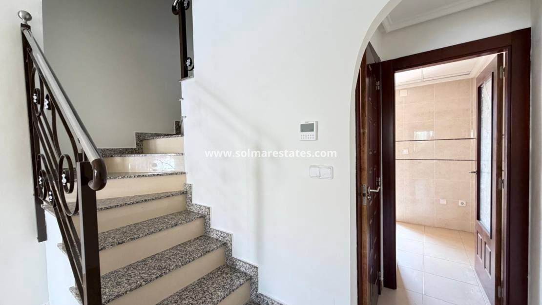 2 Zimmer Haus zu verkaufen in Dona Pepa mit Pool - 189.000 € (Ref: 10071027)