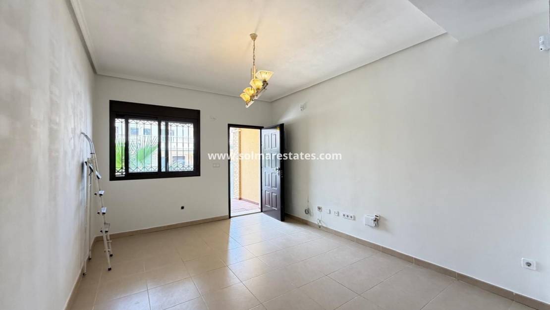 2 Zimmer Haus zu verkaufen in Dona Pepa mit Pool - 189.000 € (Ref: 10071027)