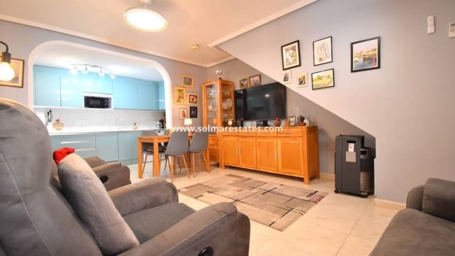 2 soverom Leilighet til salgs i Playa Flamenca, Orihuela med svømmebasseng - € 185 000 (Ref: 10073000)