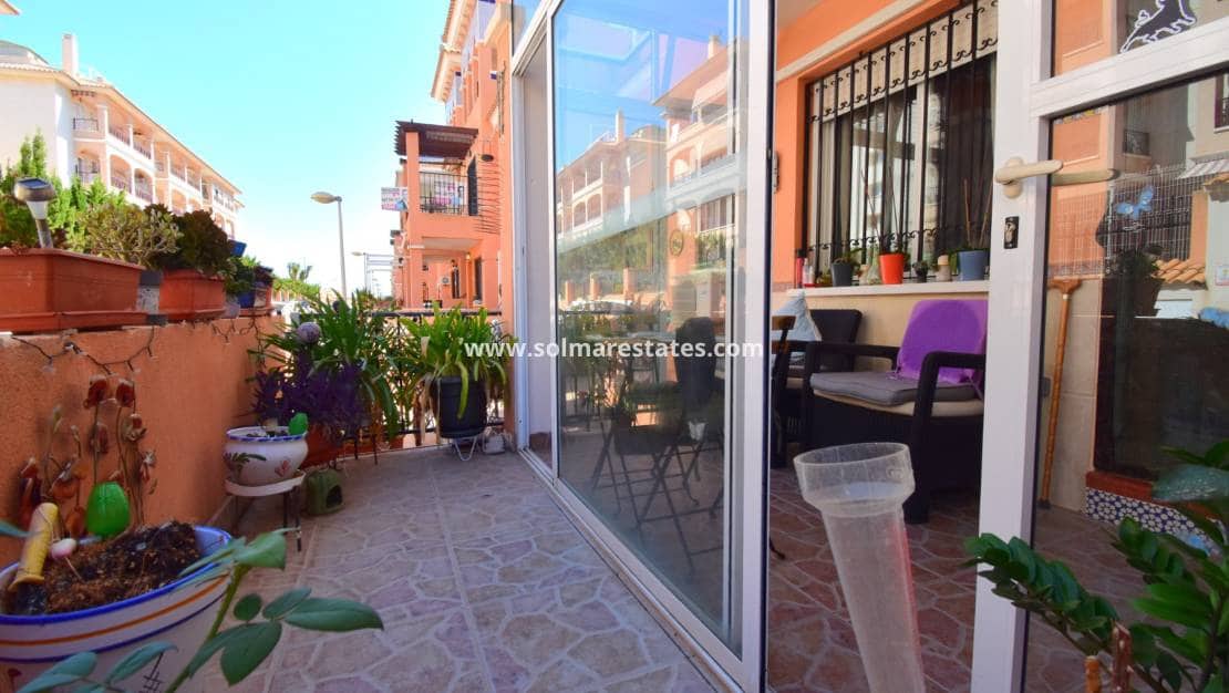 2 soverom Leilighet til salgs i Playa Flamenca med svømmebasseng - € 185 000 (Ref: 10073000)