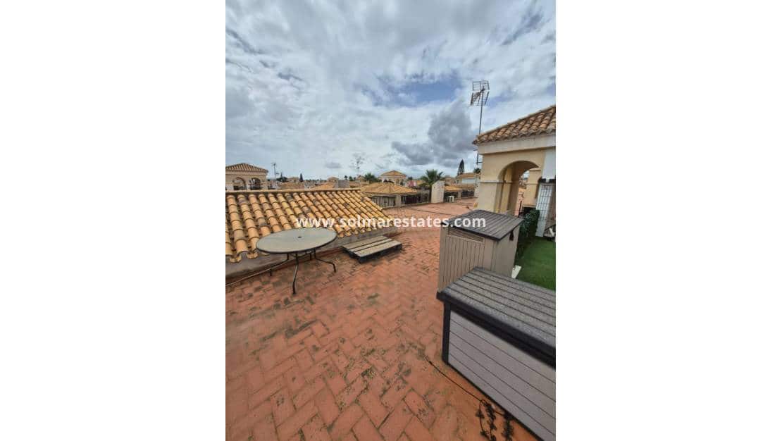 2 quarto Casa em Banda para venda em Playa Flamenca com piscina - 215 000 € (Ref: 10073219)