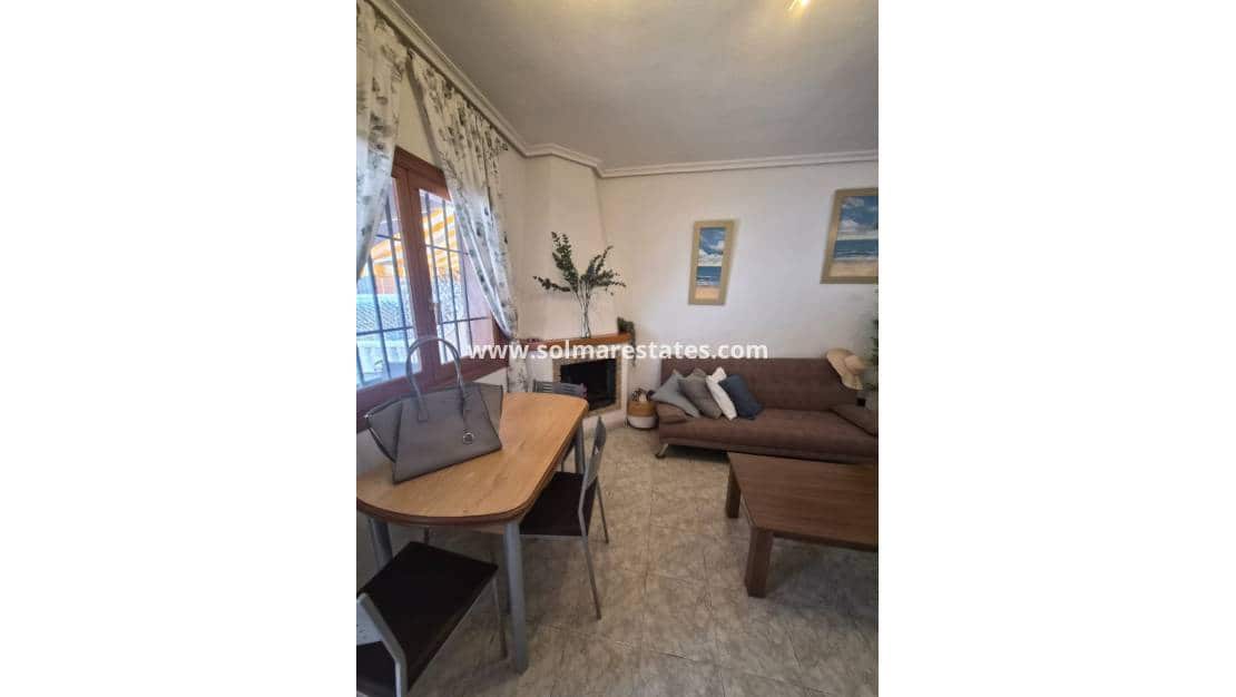2 quarto Casa em Banda para venda em Playa Flamenca com piscina - 215 000 € (Ref: 10073219)