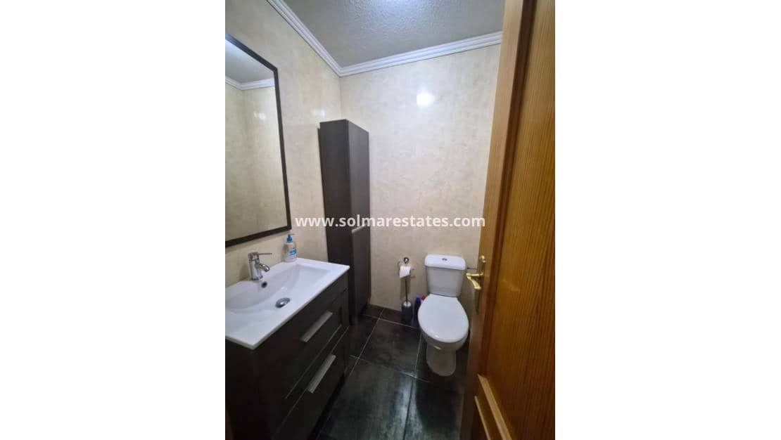 2 quarto Casa em Banda para venda em Playa Flamenca com piscina - 215 000 € (Ref: 10073219)