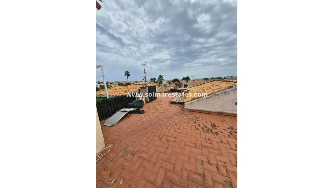 2 quarto Casa em Banda para venda em Playa Flamenca com piscina - 215 000 € (Ref: 10073219)