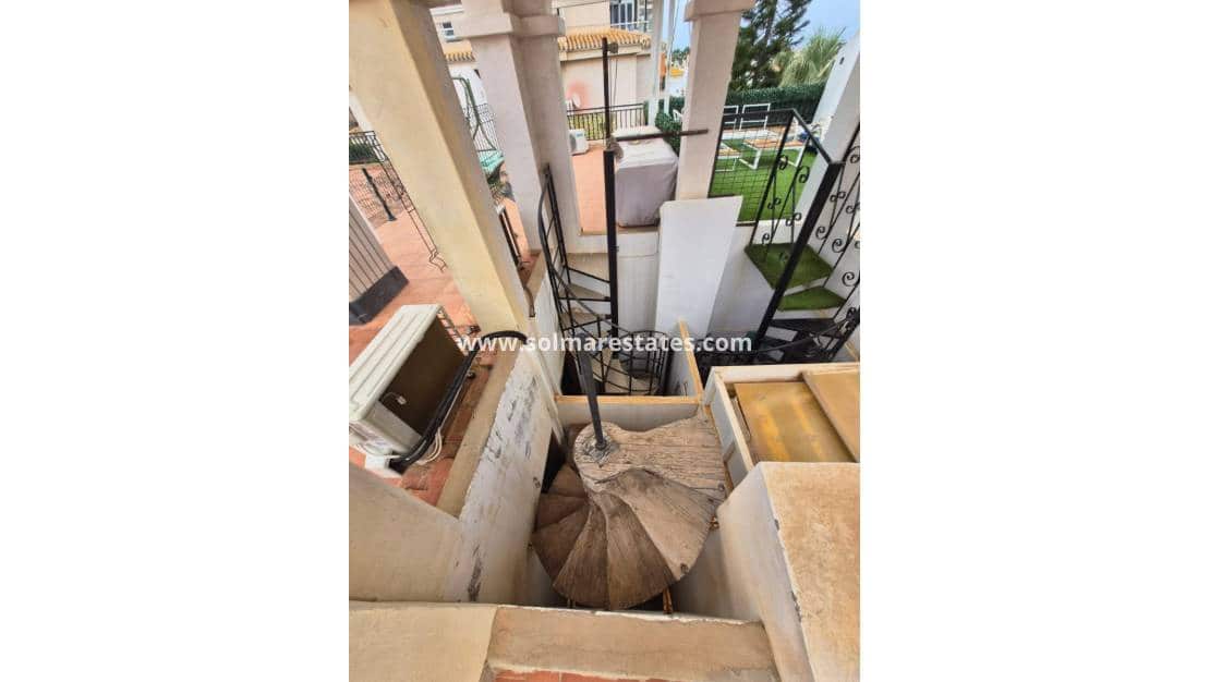 2 quarto Casa em Banda para venda em Playa Flamenca com piscina - 215 000 € (Ref: 10073219)