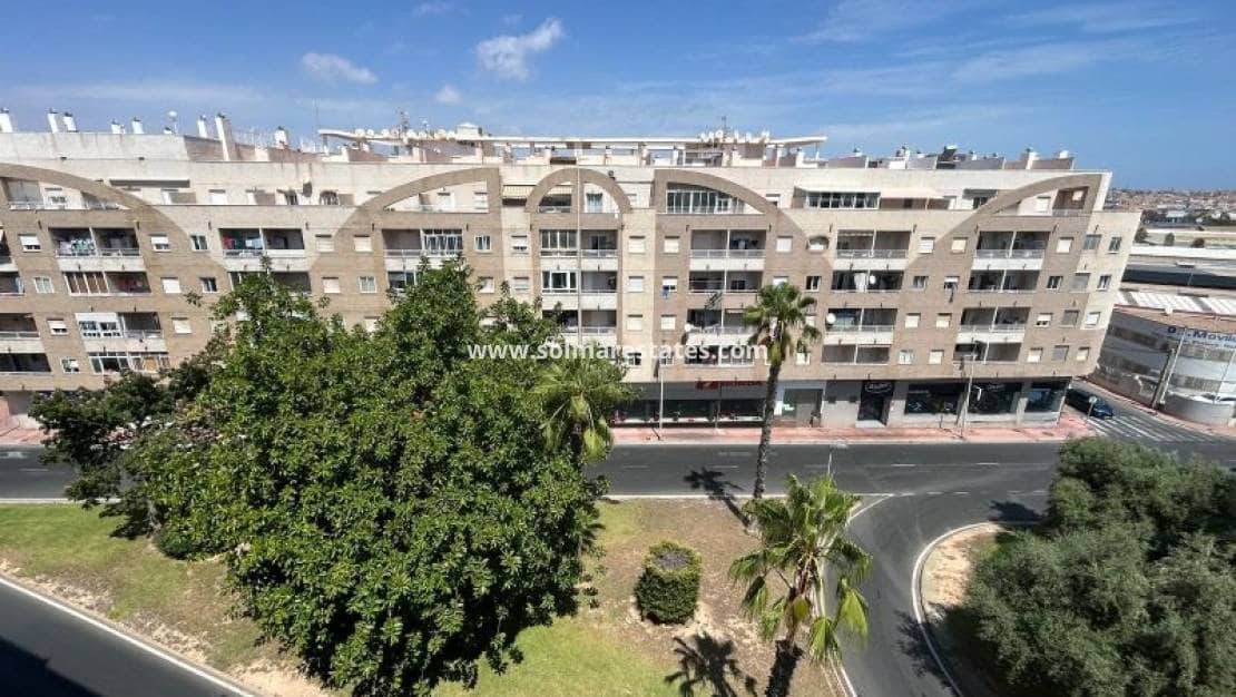 2 chambre Appartement à vendre à Torrevieja avec piscine - 159 995 € (Ref: 10077244)