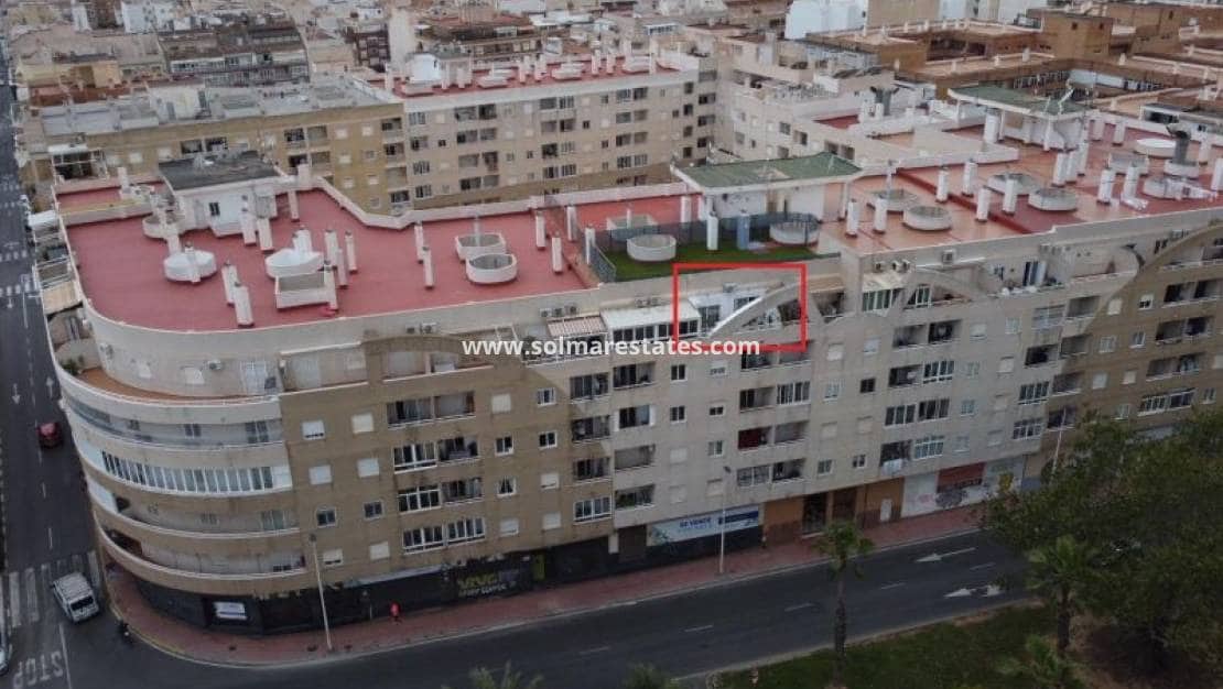 2 chambre Appartement à vendre à Torrevieja avec piscine - 159 995 € (Ref: 10077244)