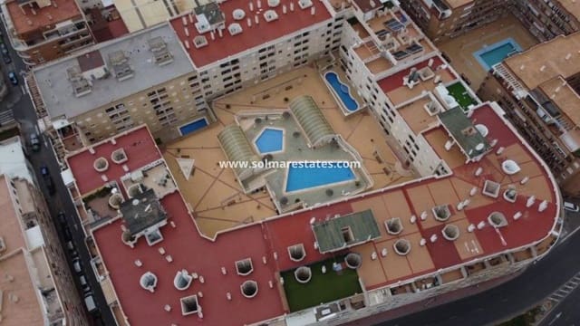 2 chambre Appartement à vendre à El Molino, Torrevieja avec piscine - 159 995 € (Ref: 10077244)