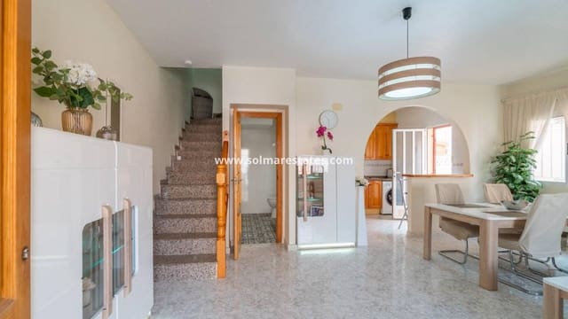 Casa de 3 habitaciones en Playa Flamenca, Orihuela en venta con piscina - 225.000 € (Ref: 10077245)