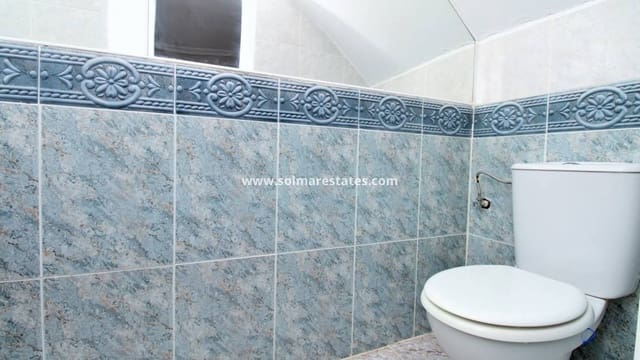 2 quarto Casa em Banda para venda em Villamartin, Orihuela - 159 900 € (Ref: 10078950)