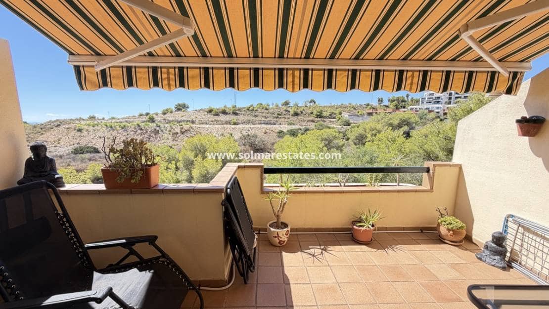 2 makuuhuone Omakotitalo myytävänä paikassa Campoamor mukana uima-altaan - 239 995 € (Ref: 10078951)
