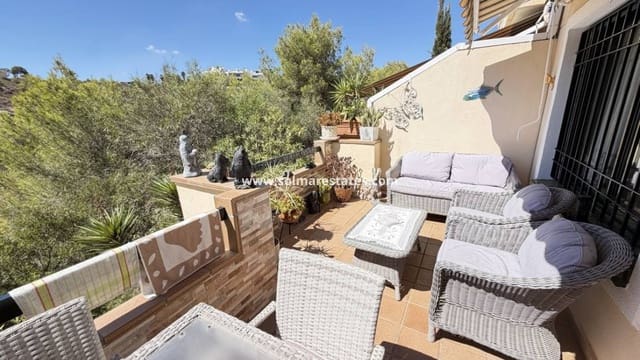 2 makuuhuone Omakotitalo myytävänä paikassa Campoamor, Orihuela mukana uima-altaan - 239 995 € (Ref: 10078951)