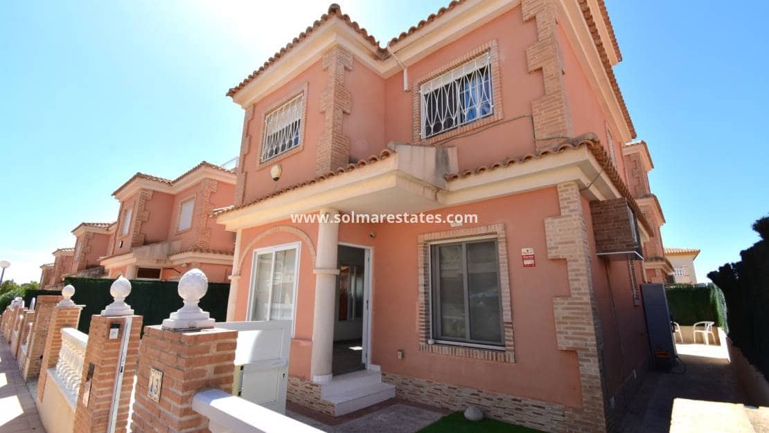 3 Zimmer Villa zu verkaufen in Playa Flamenca mit Pool - 429.000 € (Ref: 10078952)