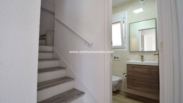 3 Zimmer Villa zu verkaufen in Playa Flamenca, Orihuela mit Pool - 429.000 € (Ref: 10078952)