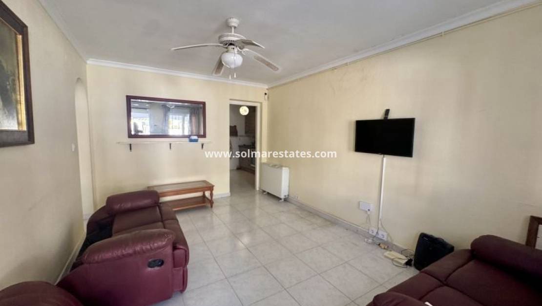3 bedroom Apartment for sale in La Florida with pool - € 159,995 (Ref: 10078953)