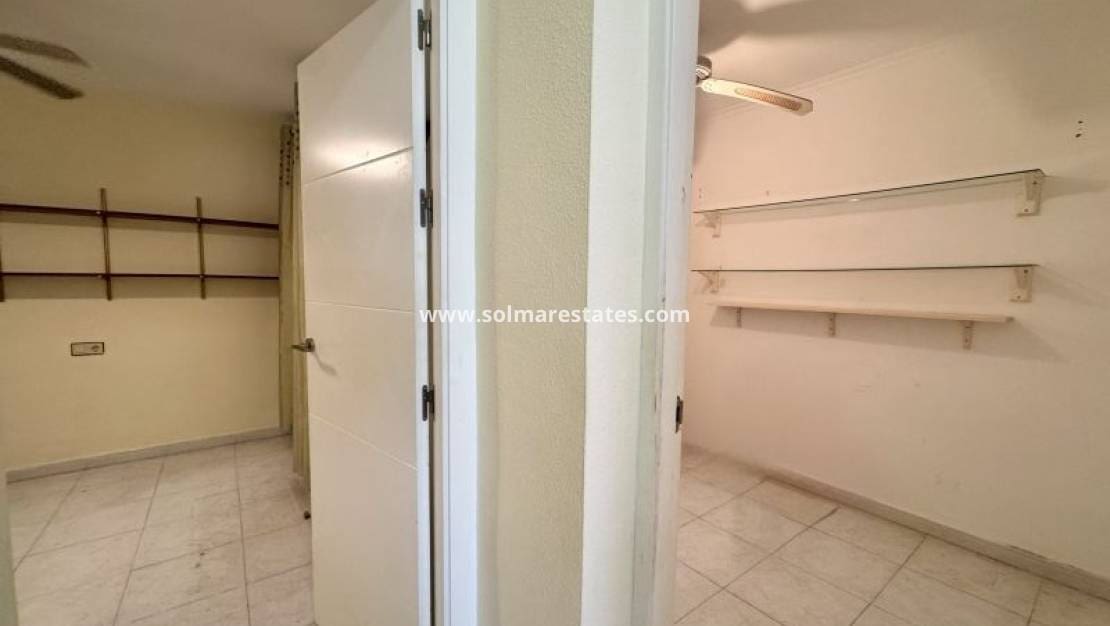 3 bedroom Apartment for sale in La Florida with pool - € 159,995 (Ref: 10078953)