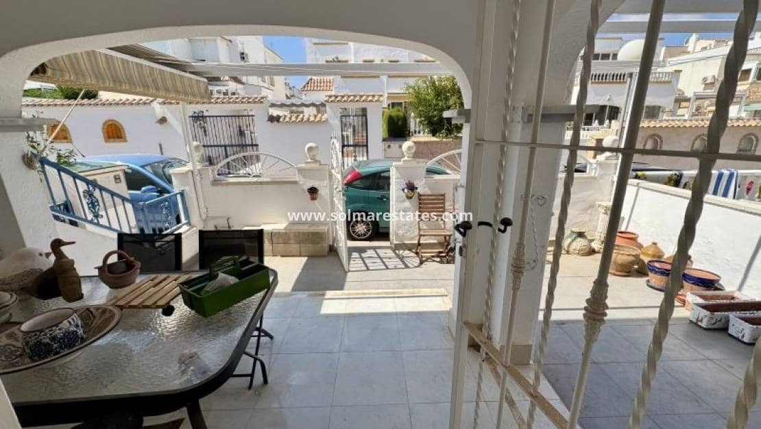 3 bedroom Apartment for sale in La Florida with pool - € 159,995 (Ref: 10078953)