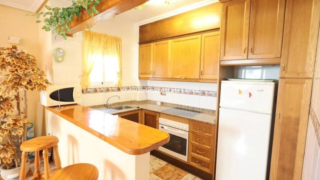 Pareado de 2 habitaciones en Playa Flamenca en venta con piscina - 240.000 € (Ref: 10078954)