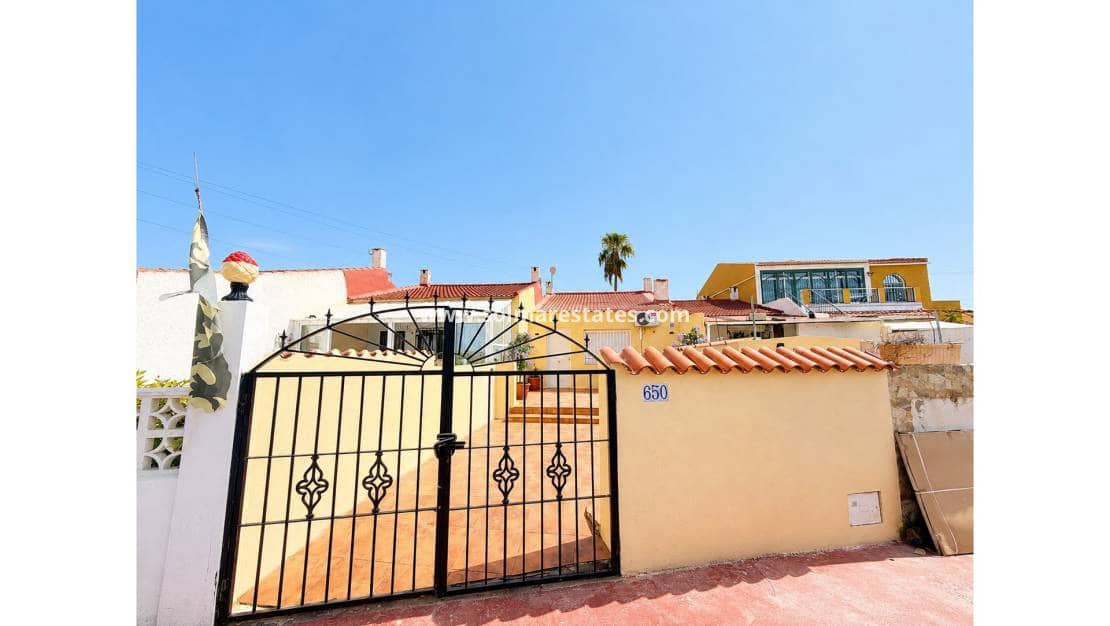 2 soveværelse Bungalow til salg i La Siesta - € 134.995 (Ref: 10079798)